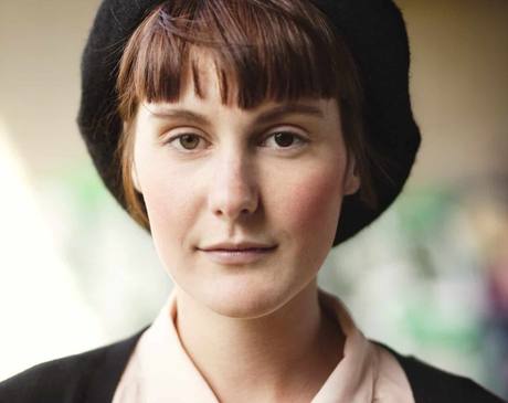 Comment porter un béret femme cheveux court