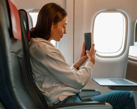 Tenue confortable pour voyager en avion femme